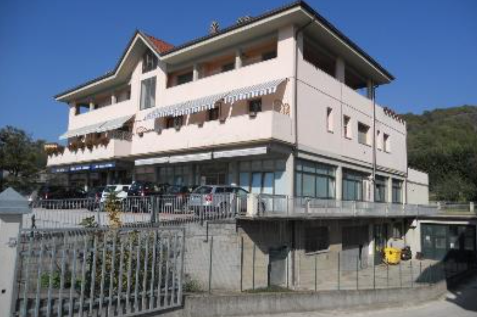 Magazzini - Gaggio Montano (BO)