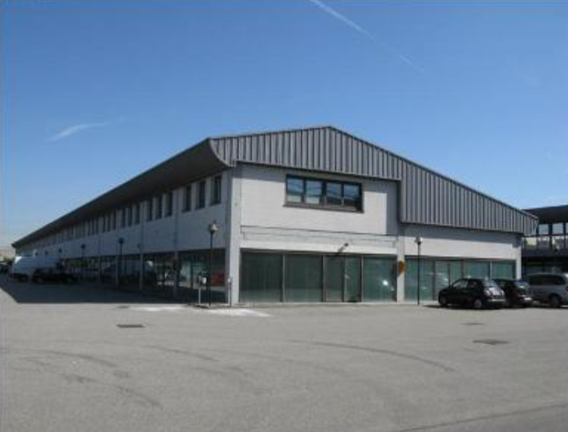 Commerciale - Cernusco sul Naviglio (MI)