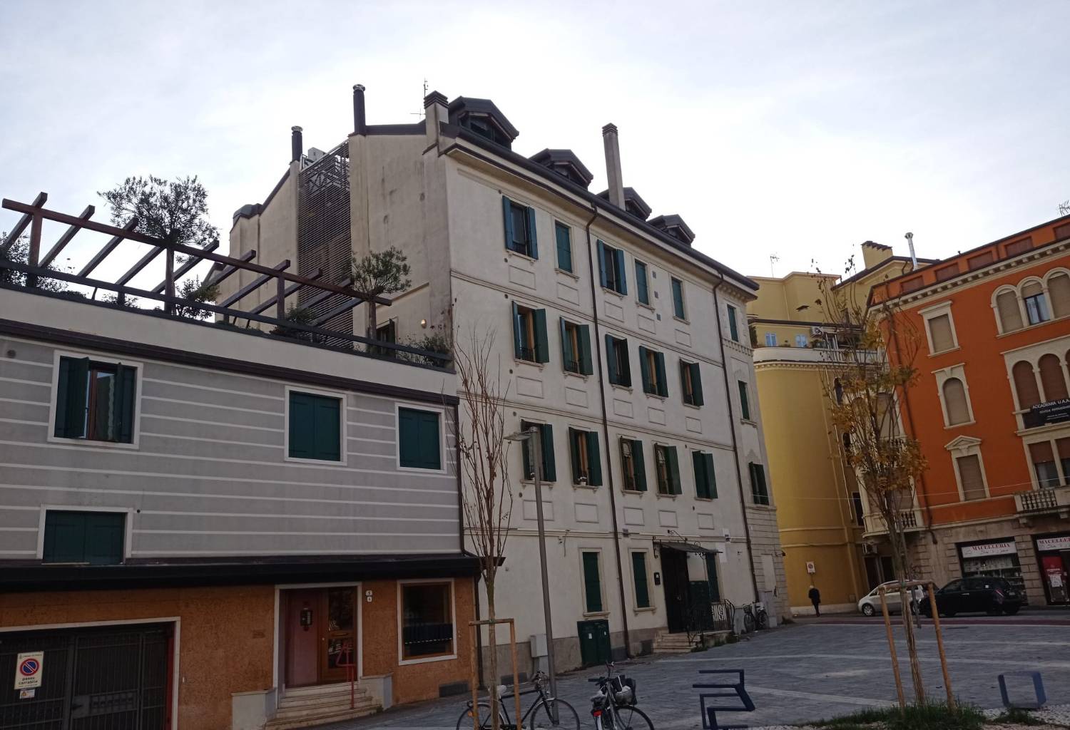 Locale Commerciale Padova