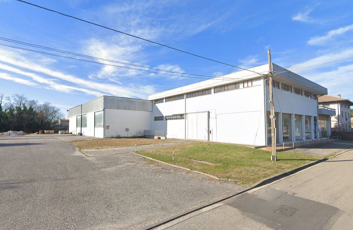 Commerciale - Lestizza (UD)