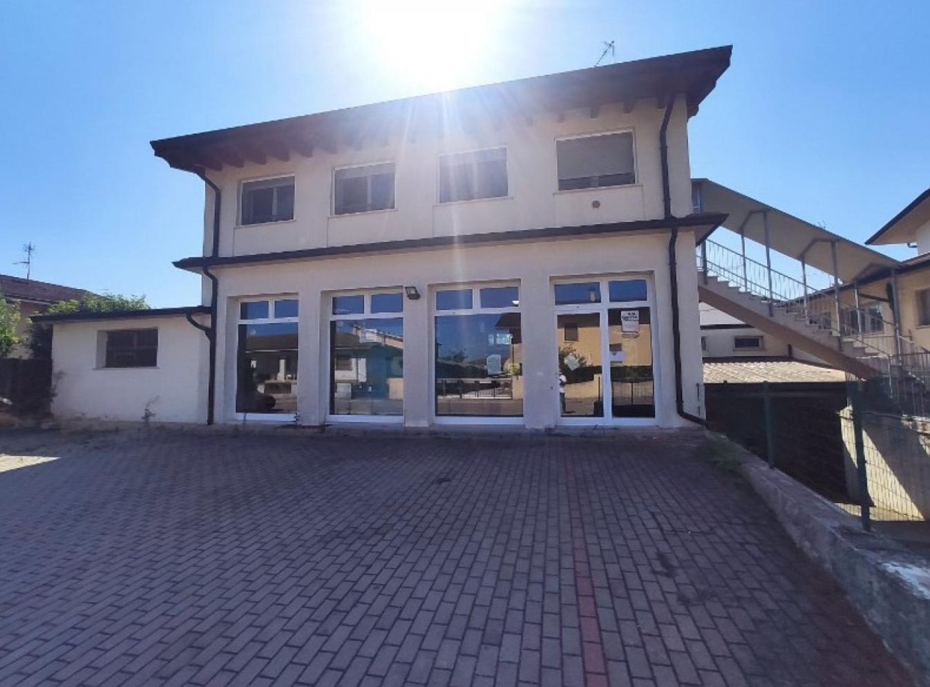 Commerciale - Bagnolo San Vito (MN)