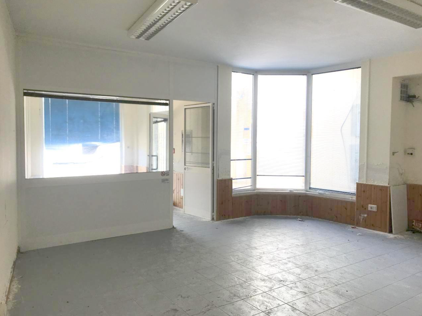 Commerciale - Ancona (AN)