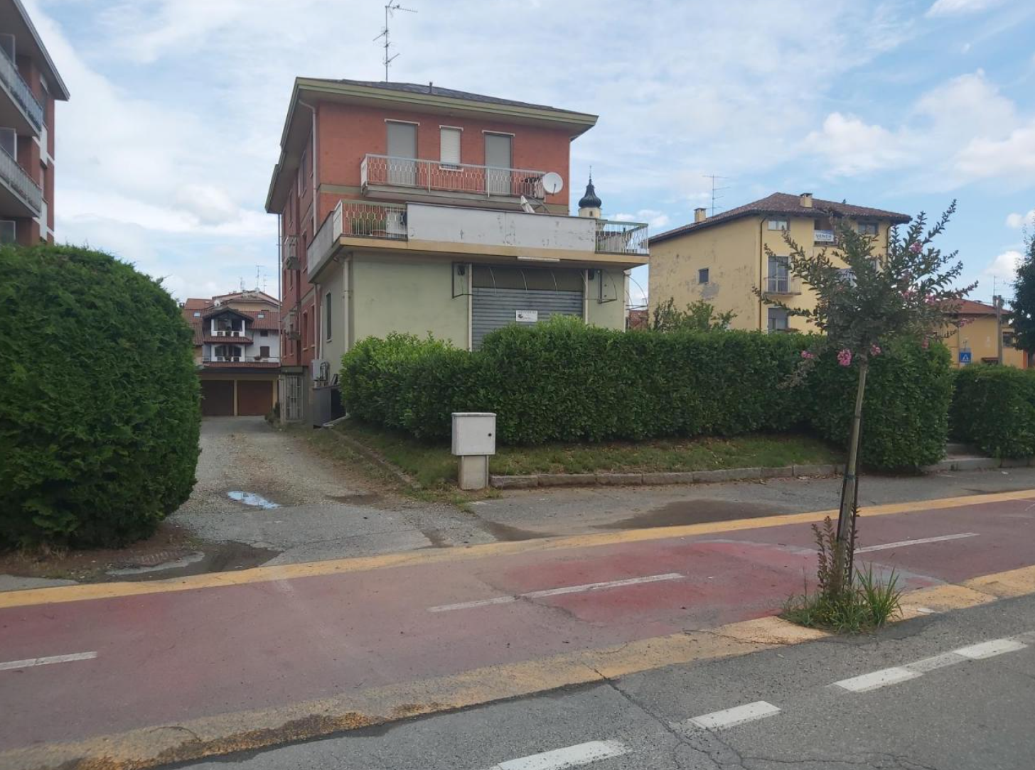 Commerciale - Cerrione (BI)