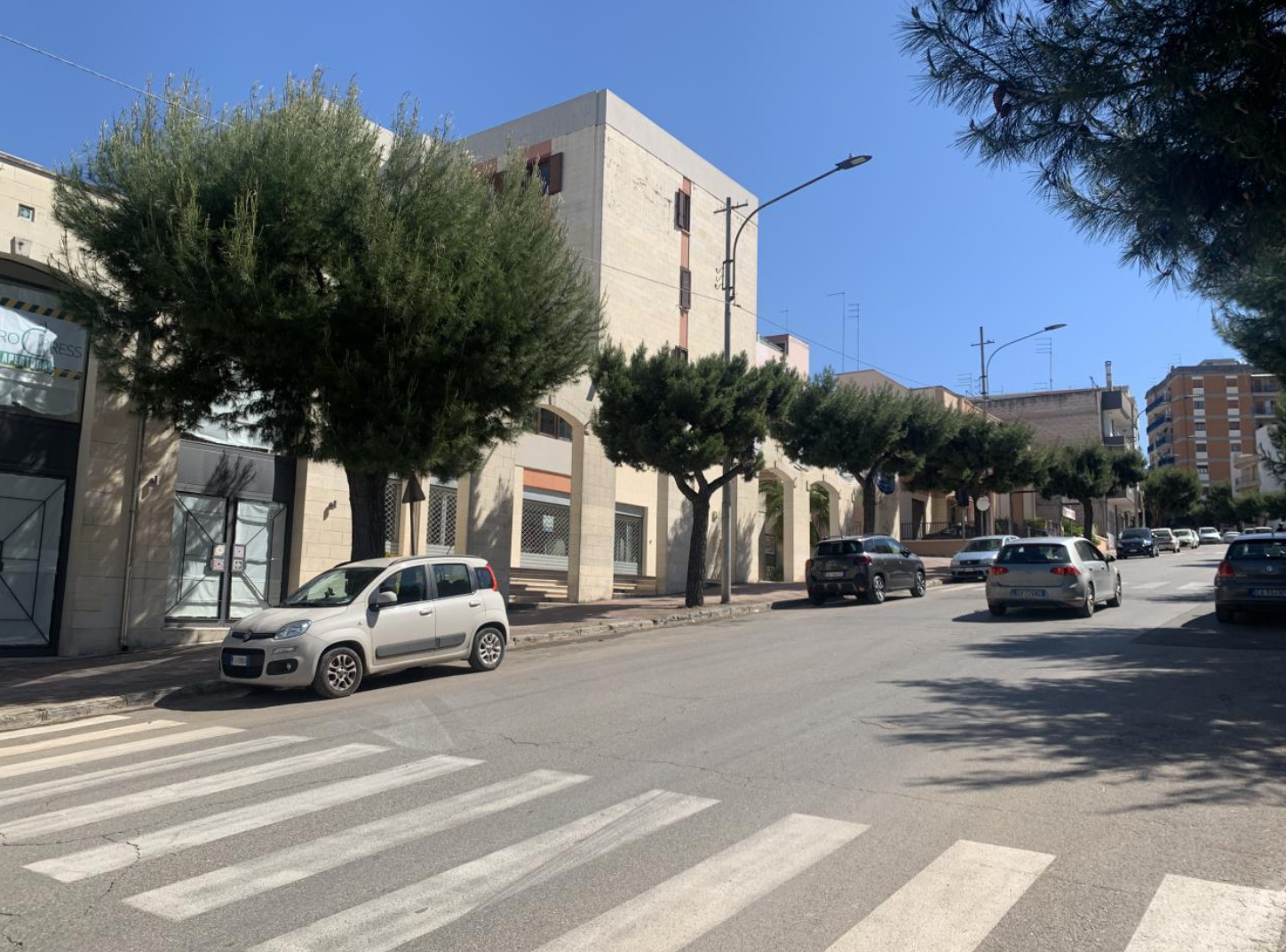 Commerciale - Grottaglie (TA)