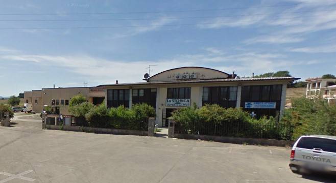 Commerciale - Monte San Savino (AR)