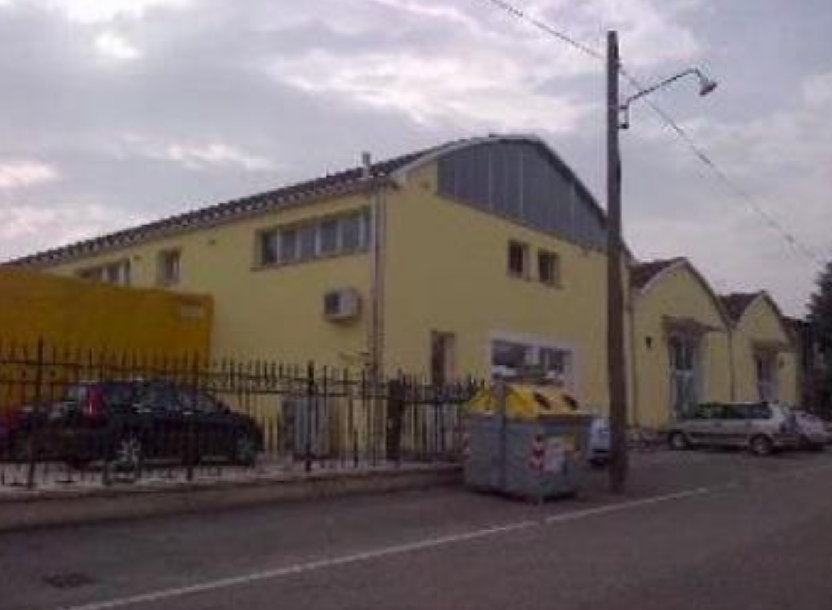 Commerciale - Cento (FE)