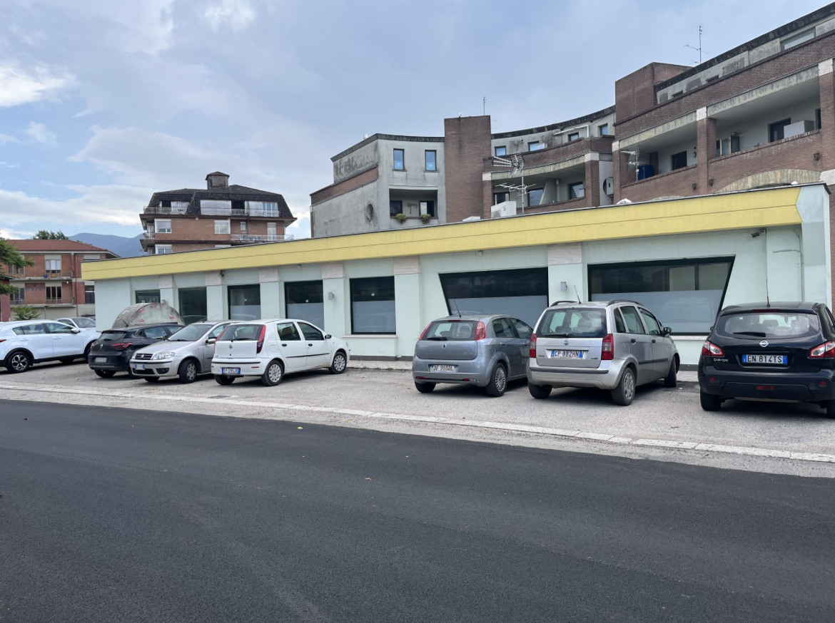 Commerciale - Anagni (FR)