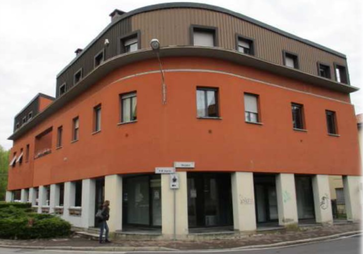 Commerciale - Villa Guardia (CO)
