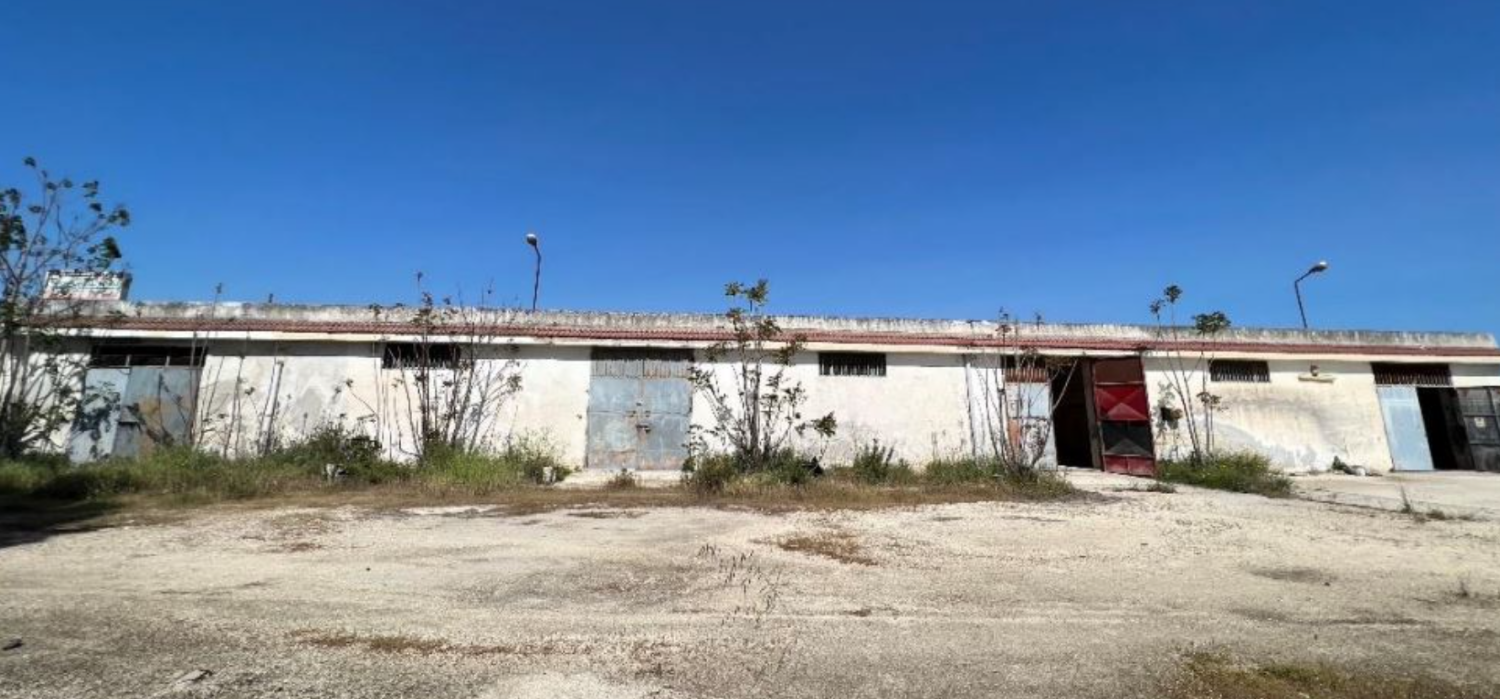 Magazzini - Taranto (TA)
