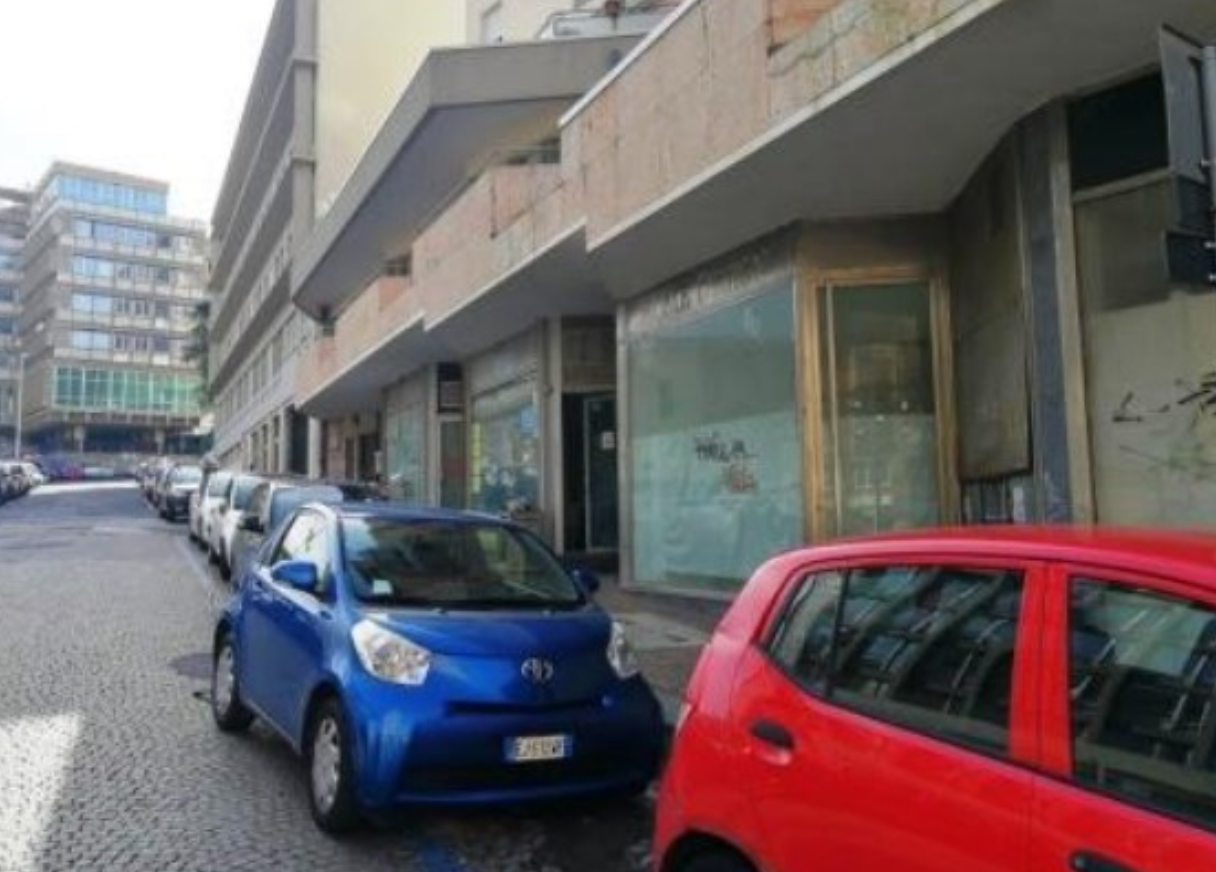 Commerciale - Catania (CT)