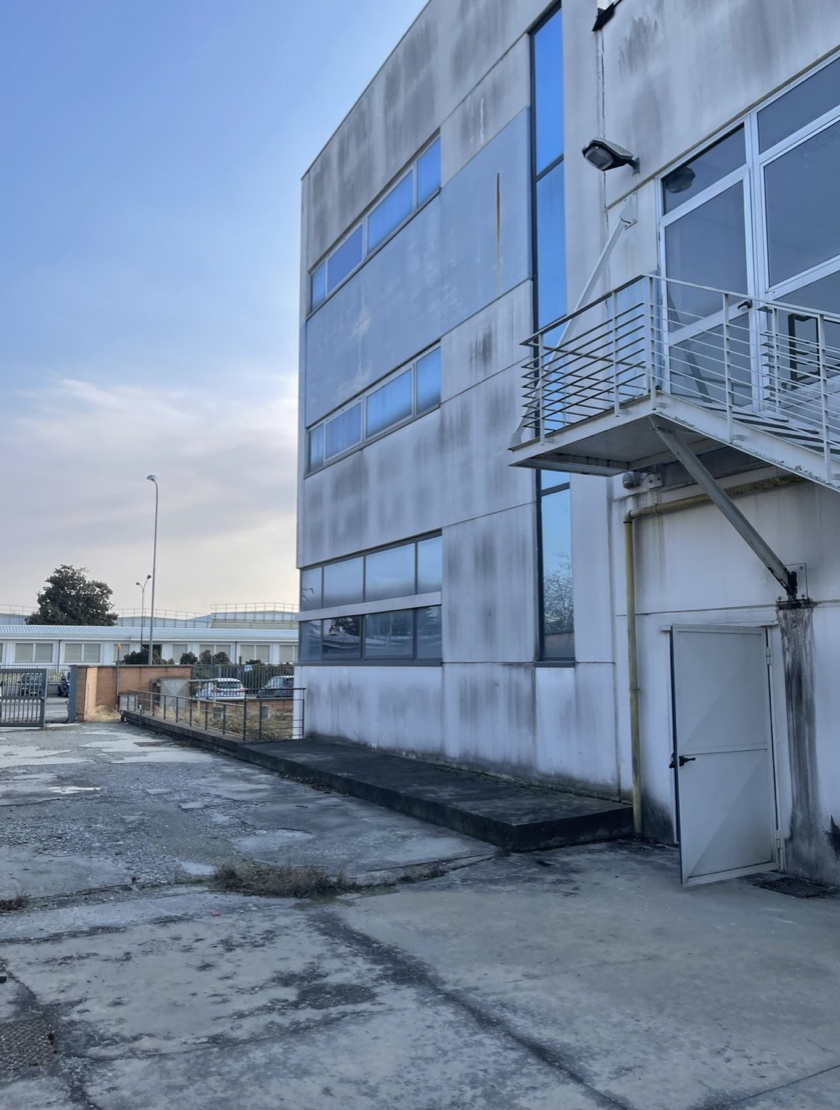 Commerciale - Robassomero (TO)