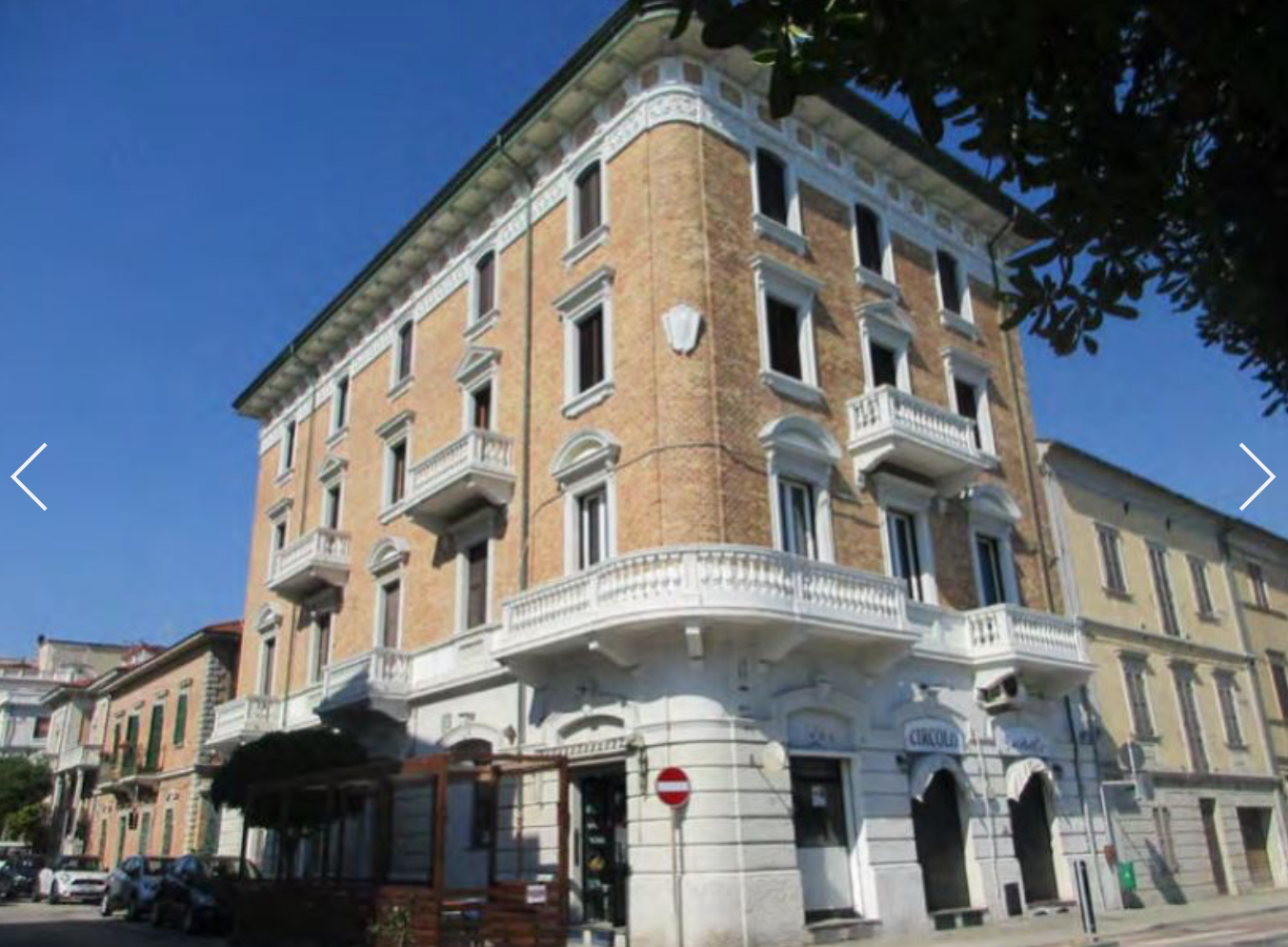 Commerciale - Falconara Marittima (AN)