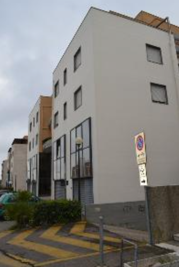 Commerciale - Martina Franca (TA)