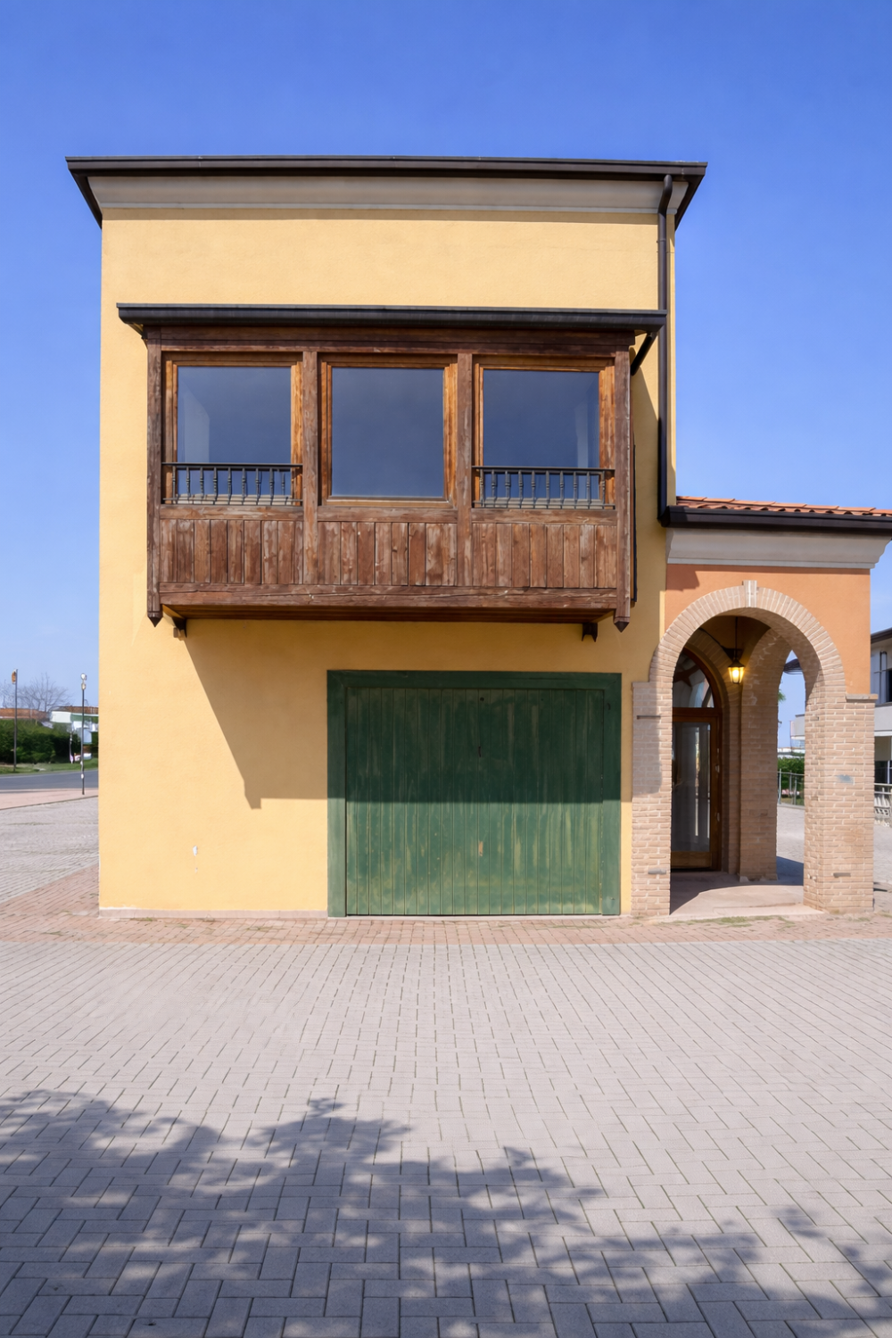 Locale Commerciale Due Carrare