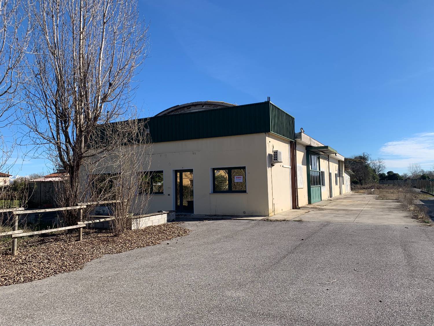 Commerciale - Valvasone Arzene (PN)